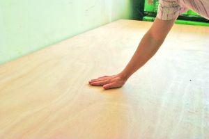 細(xì)木工板平整度 細(xì)木工板平整度